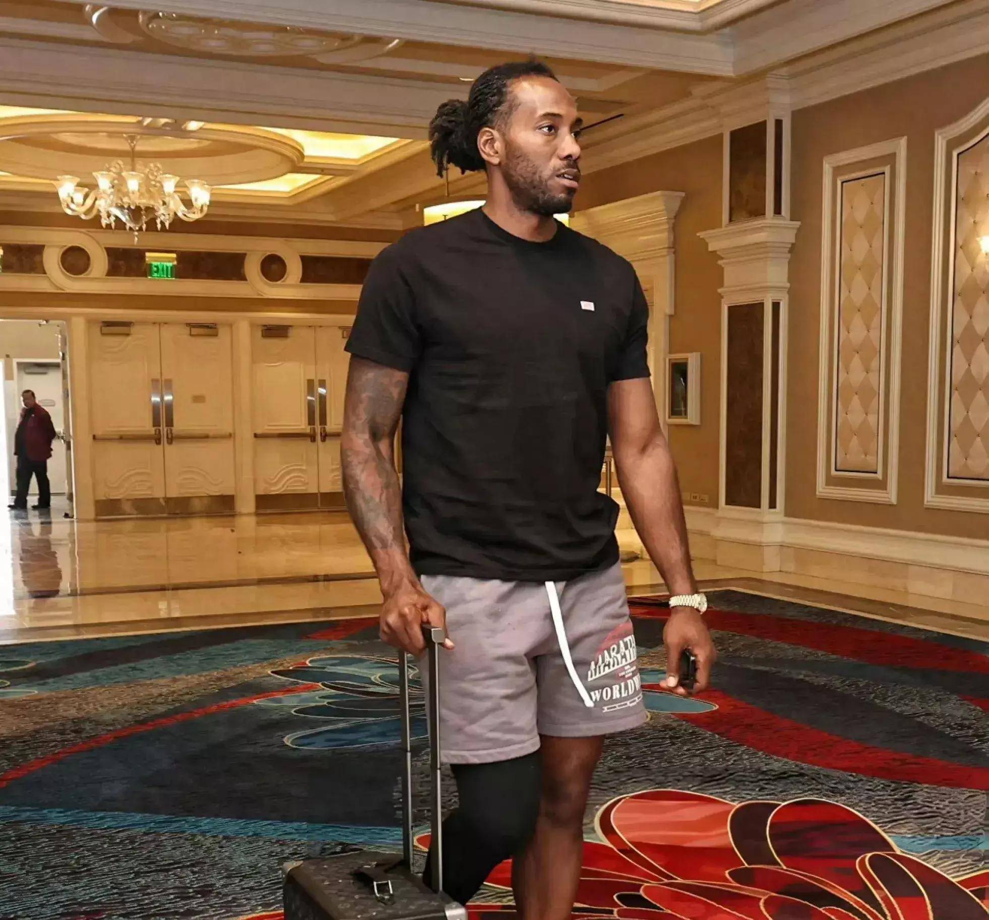 12 投 38 分，效率惊人（12次出手斩获38分，效率爆棚）