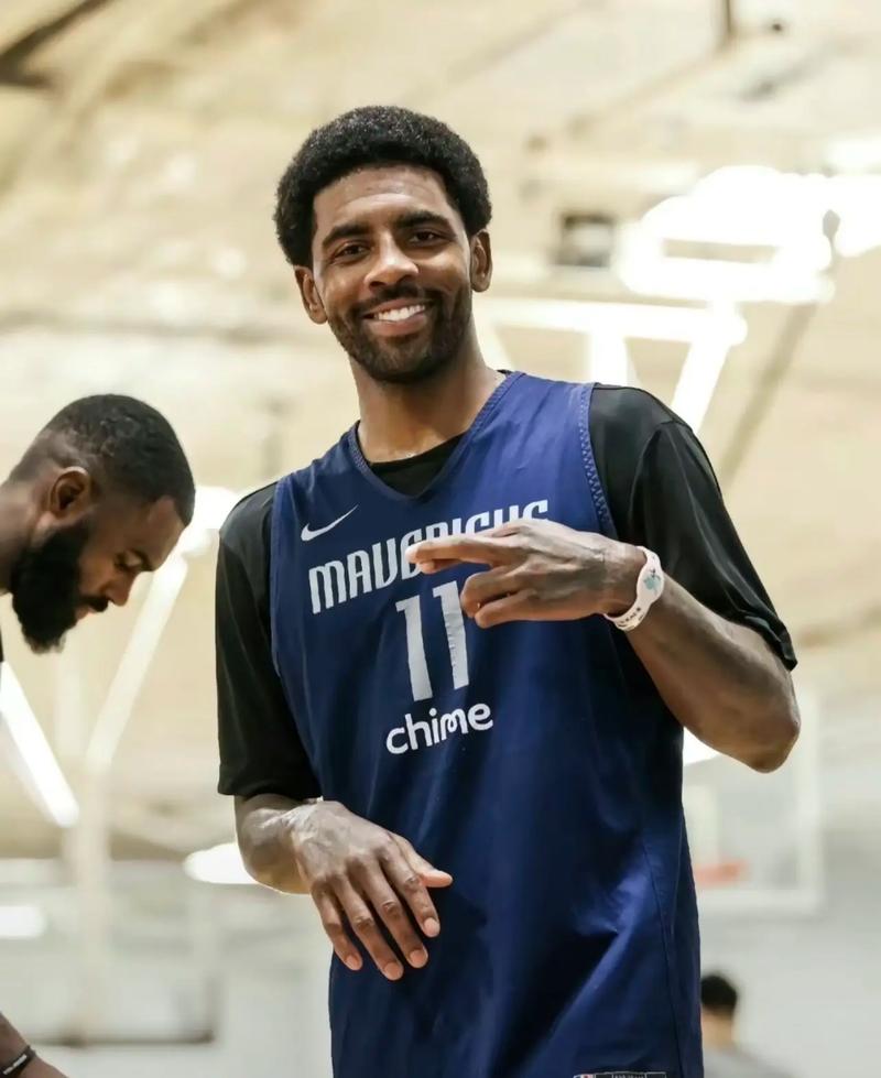 足球这项运动陪伴了我整个初高中，今天我十八岁了，...（十八岁这一天，致与足球相伴的初高中岁月）