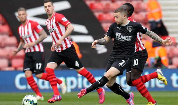 官方：多特门将迈尔续约至2027年（多特官宣：门将迈尔与球队续约至2027年）