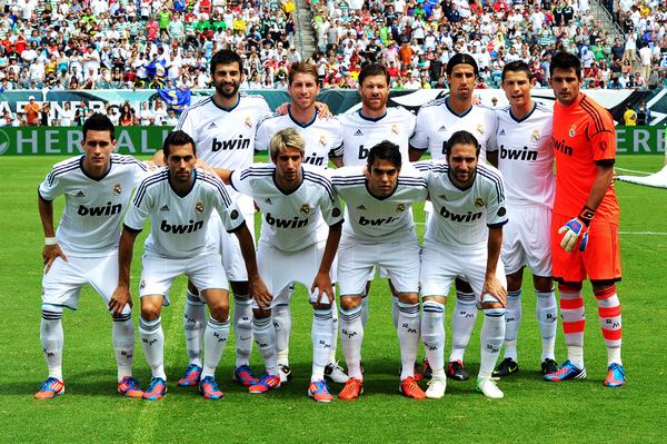 争议！贝林厄姆14分入选最佳阵容，但哈兰德总得分17分却无缘（争议再起：贝林厄姆14分入选最佳阵容，哈兰德17分反而落选）