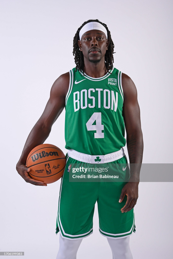 足球欧洲杯倒计时50天，多队提前公布名单（欧洲杯进入50天倒计时，多支球队抢先公布大名单）