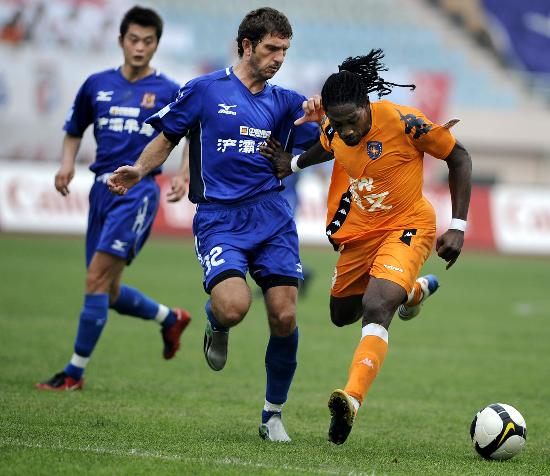 西蒙尼：要变得更强，朱利亚诺必须努力、谦虚并保持当前状态（西蒙尼：朱利亚诺若想更强，须勤奋、谦逊并延续当下表现）