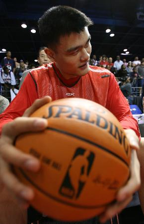 成都客战首尔：成都全主力出战，林加德首发，韦世豪替补（成都做客首尔：全主力出击，林加德先发，韦世豪替补待命）