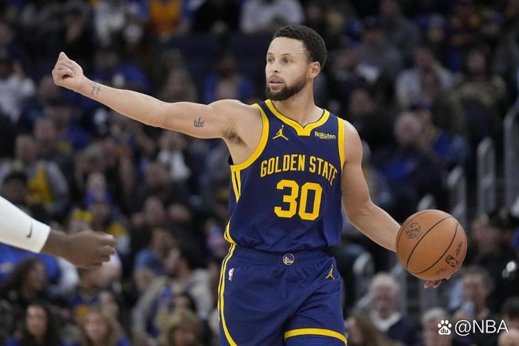 蒂尔曼：曼城大轮换？这给了球队额外的动力，我们看到了机会（蒂尔曼：曼城大轮换反倒激发我们，我们看准了机会）