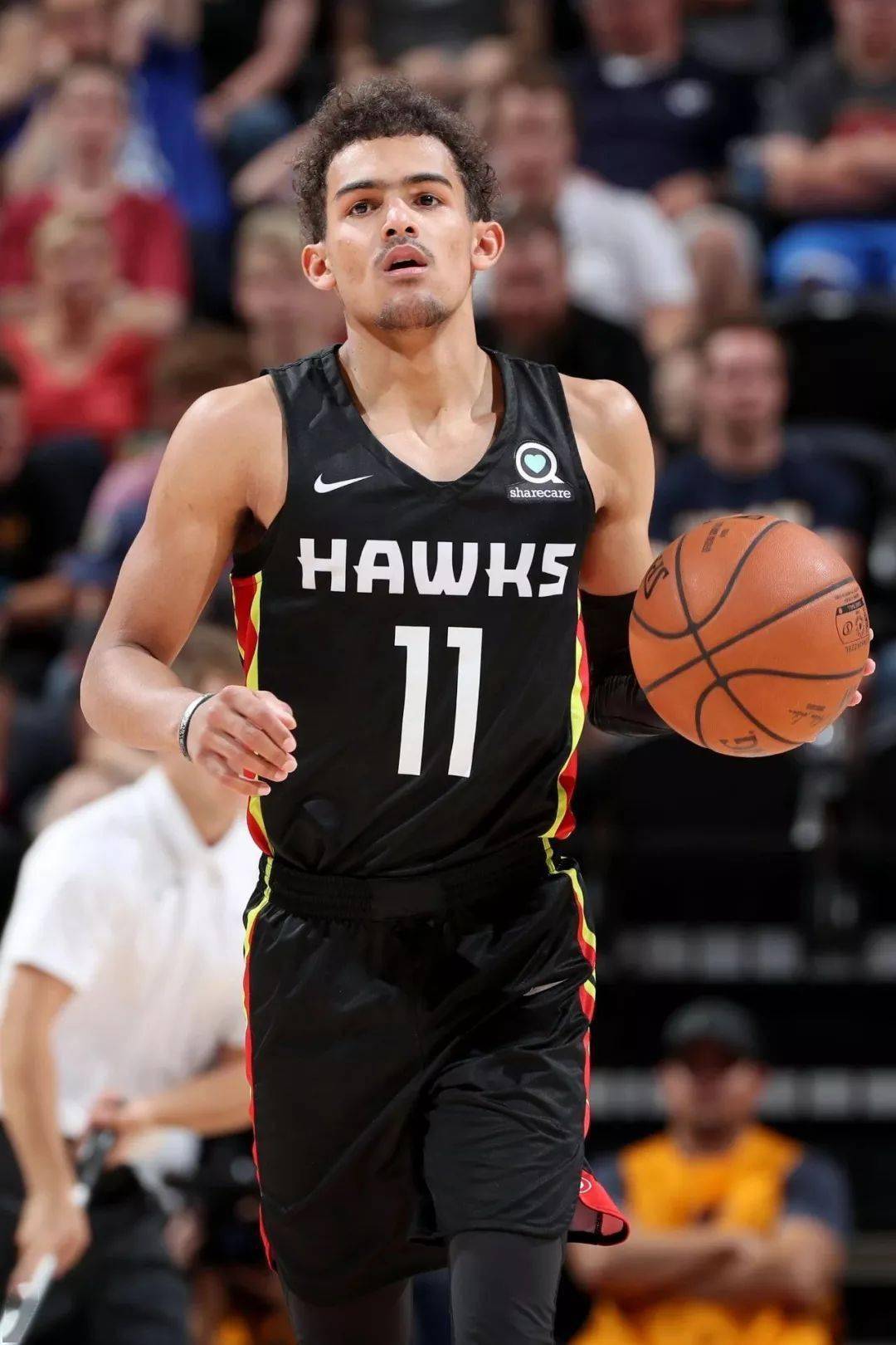 每体：吕迪格疑似受伤，皇马下轮仅剩阿森西奥一名后卫可用（每体：吕迪格恐伤缺，皇马下轮可用后卫只剩阿森西奥）