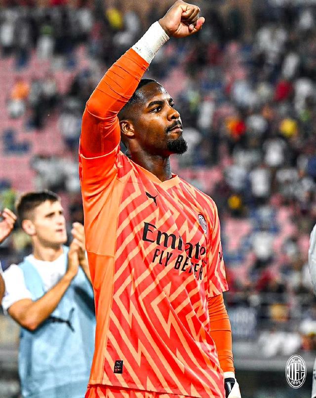 浙江队副总：除米特里策外，其他外援的去留都需再三权衡（浙江队副总：米特里策铁定留队，其余外援去留仍需慎重考量）