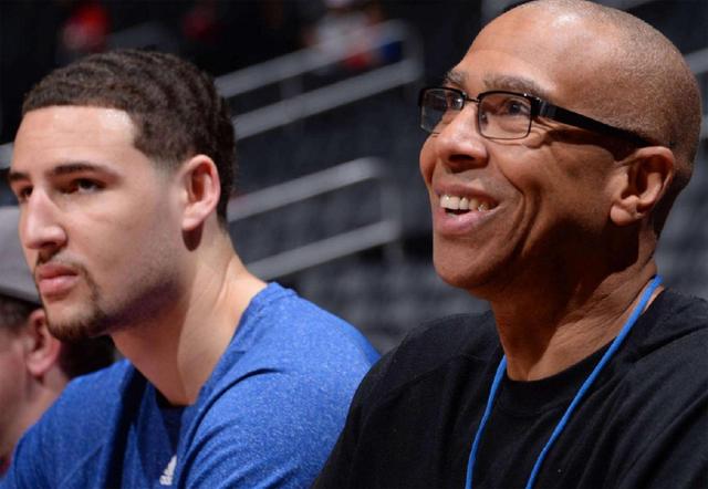 布里兰魔鬼主场迎战江原FC，1分差距定出线生死局（布里兰坐镇魔鬼主场迎战江原FC，1分之差定出线生死战）