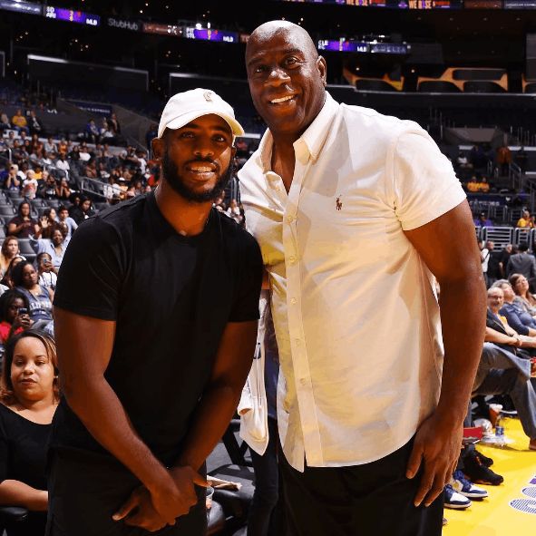 北青：中国之队经营状况不佳，国足集训热身放在国内能省成本（北青：因中国之队经营承压，国足将集训与热身留在国内以节省开支）