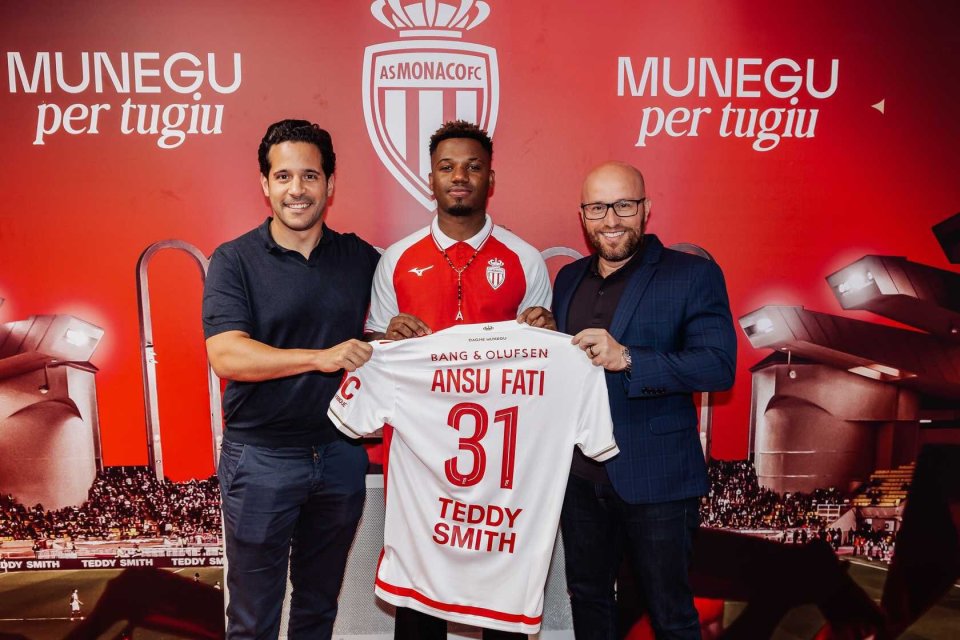 穆勒称赞拜仁小将戴伯尔：他是我见过的跑得最快的球员（穆勒盛赞拜仁小将戴伯尔：是我所见速度最快的球员）